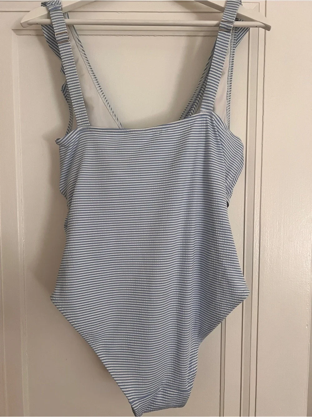 Kindred Bravely Maternity and Nursing Seersucker One-Piece Swimsuit SzL